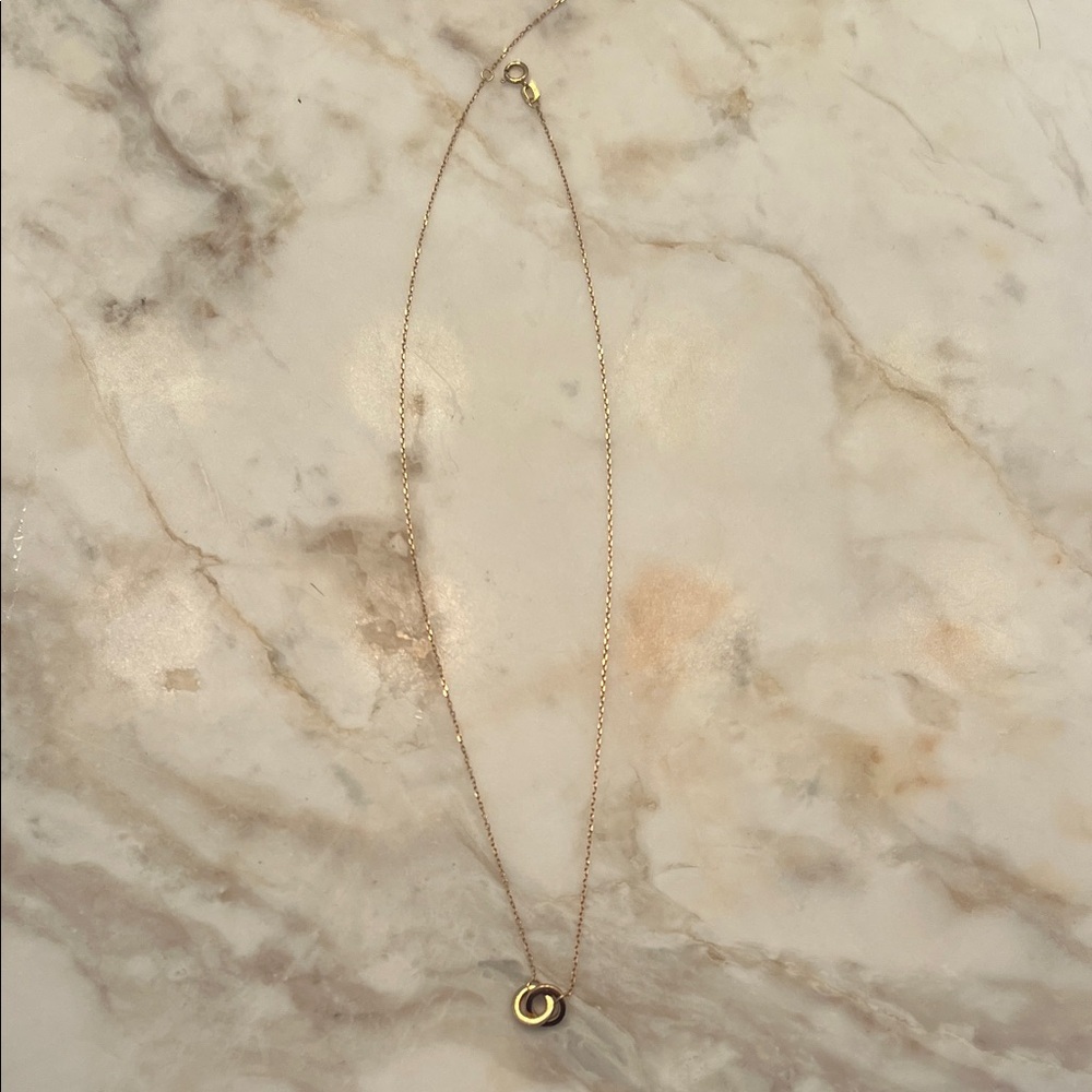 Au Rate Connection Necklace -Elegant Gold Interlocking Circle Necklace - Picture 6 of 8